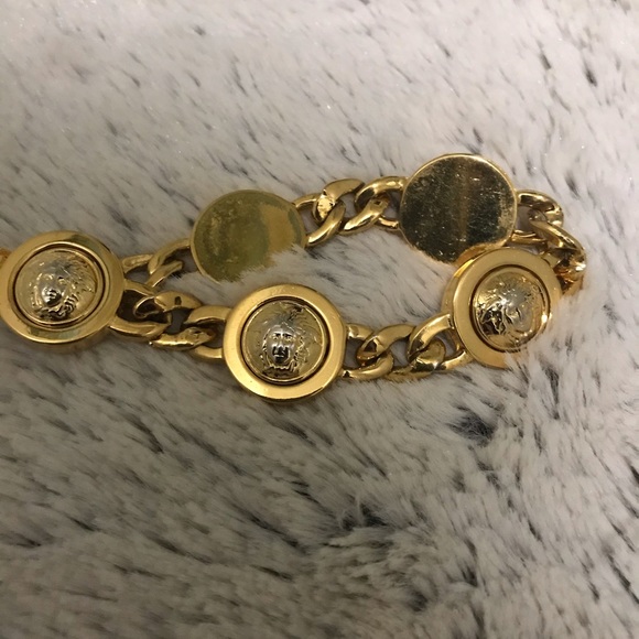 Stunning Authentic Versace gold bracelet - Picture 12 of 16